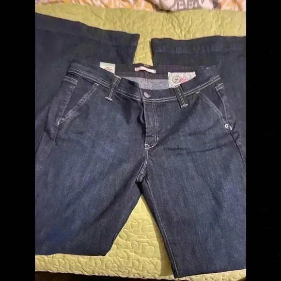 ‎Gap - Picture 1 of 3